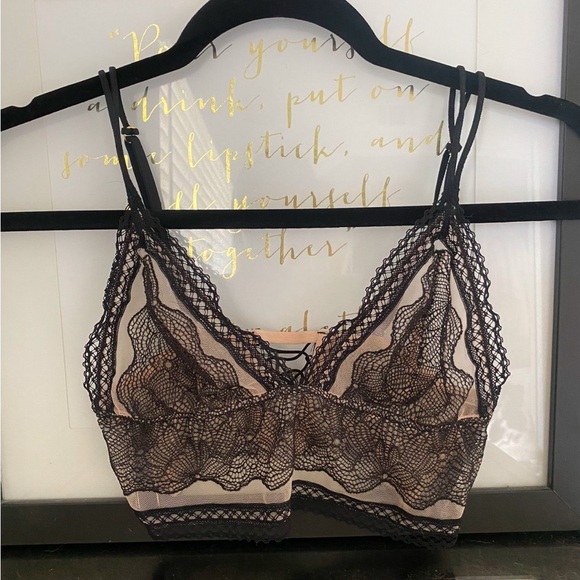 Victoria’s Secret bralette Small - Picture 1 of 6